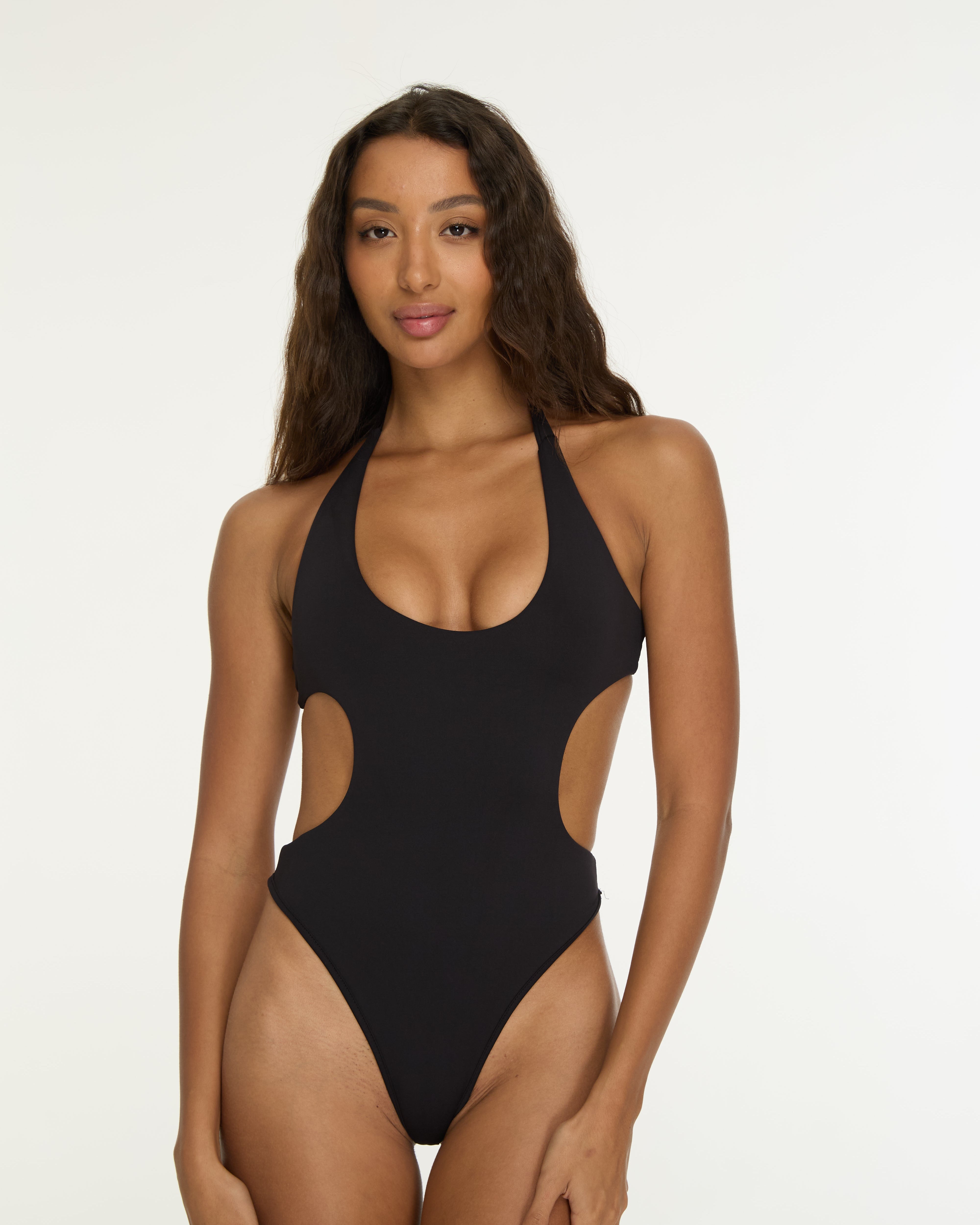 HEATWAVE ONE PIECE - BLACK