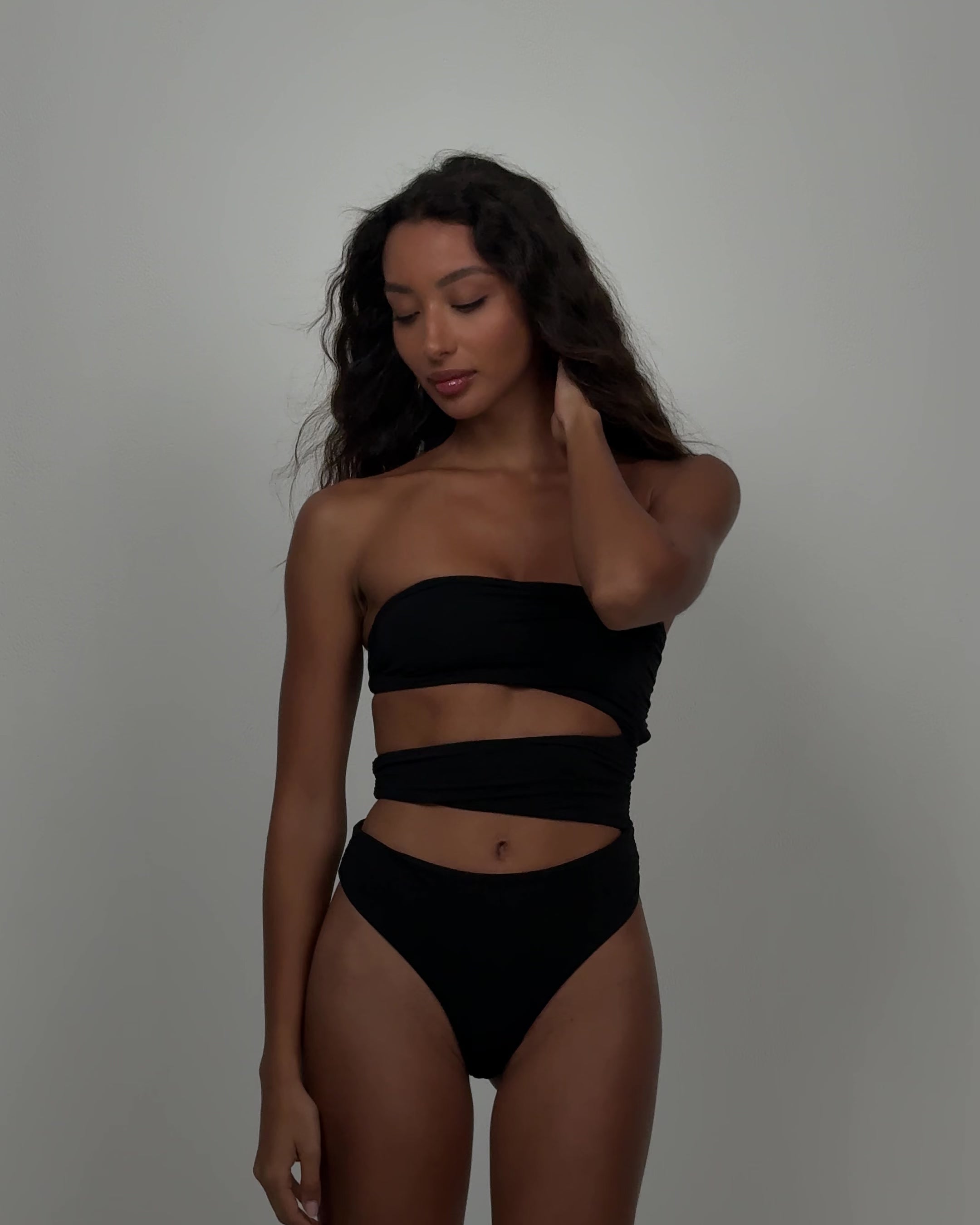 MIDNIGHT ONE PIECE